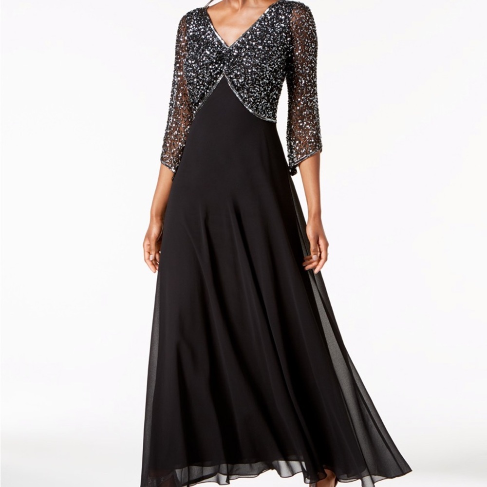 NWT!!! J Kara gown - Embellished 3/4 Sleeve Gown